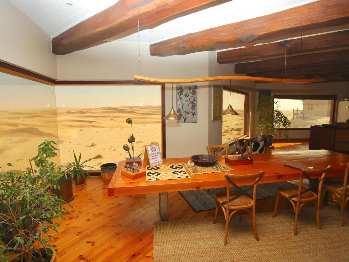 Desert Breeze Lodge Свакопмунд Экстерьер фото